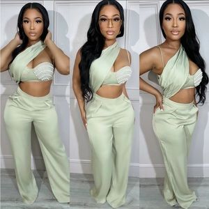 🍈Sage green 2 piece set. Perfect brunch in spring 🍈